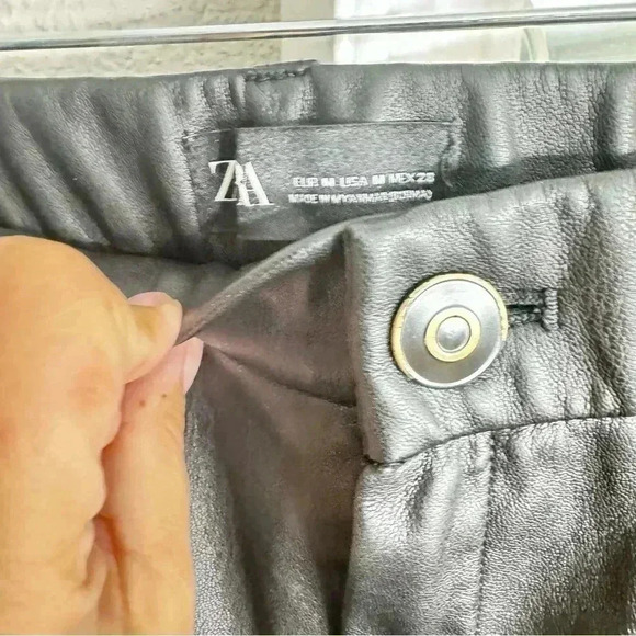 Zara Faux Leather Skinny Ankle Pants - Size M - Picture 3 of 5